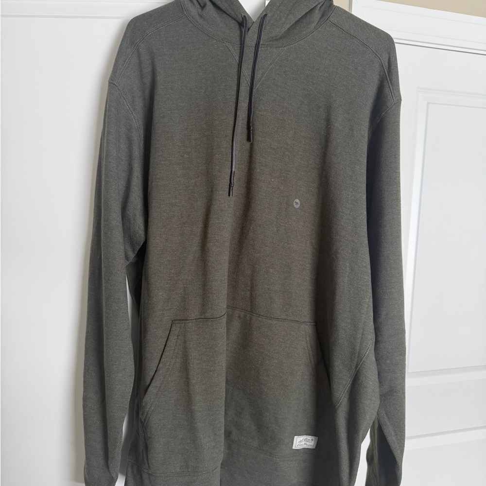 Eddie Bauer Men’s Forest Green Adventure Hoodie